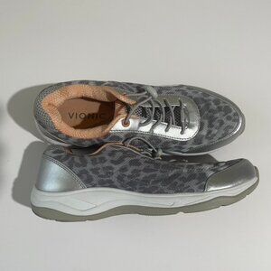 VIONIC Neptune Silver Leopard Sneakers